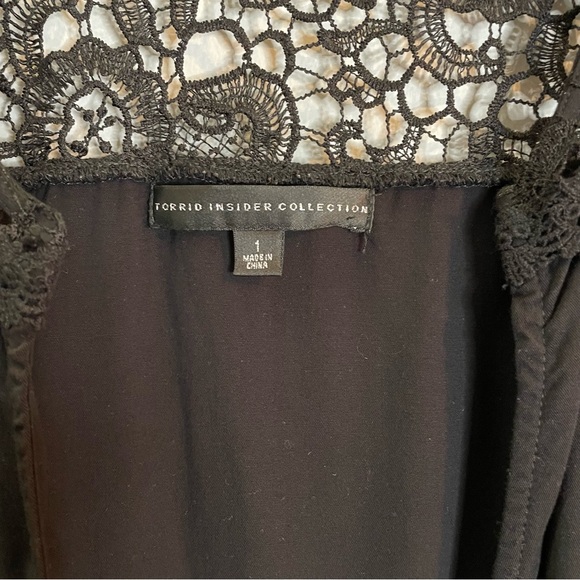 TORRID Insider Collection Black Lace Crochet Cropped Open Front Cardigan SZ/1 - Picture 9 of 10